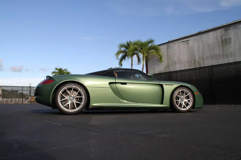 Porsche Carrera GT, side view, at the Advanced Detailing Sofla studio